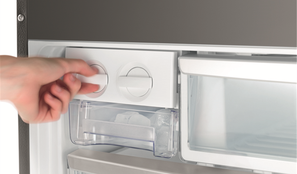 Twist Ice and Serve Dispenser